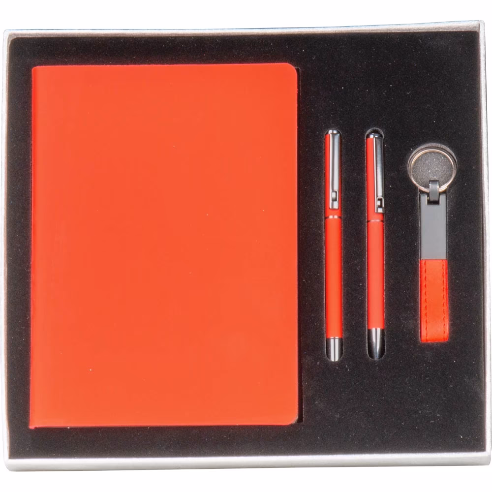 Kırmızı / 28 x 26 x 3,5 cm
