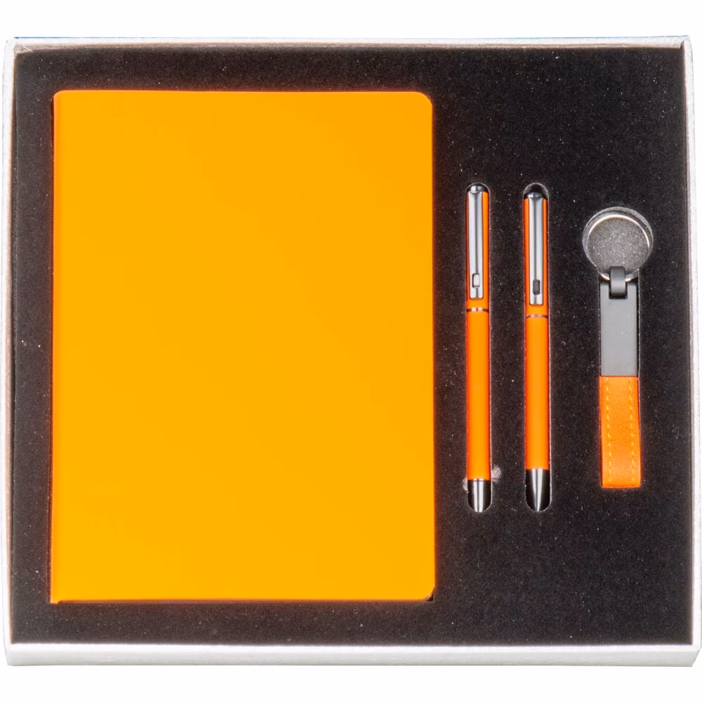 Turuncu / 28 x 26 x 3,5 cm