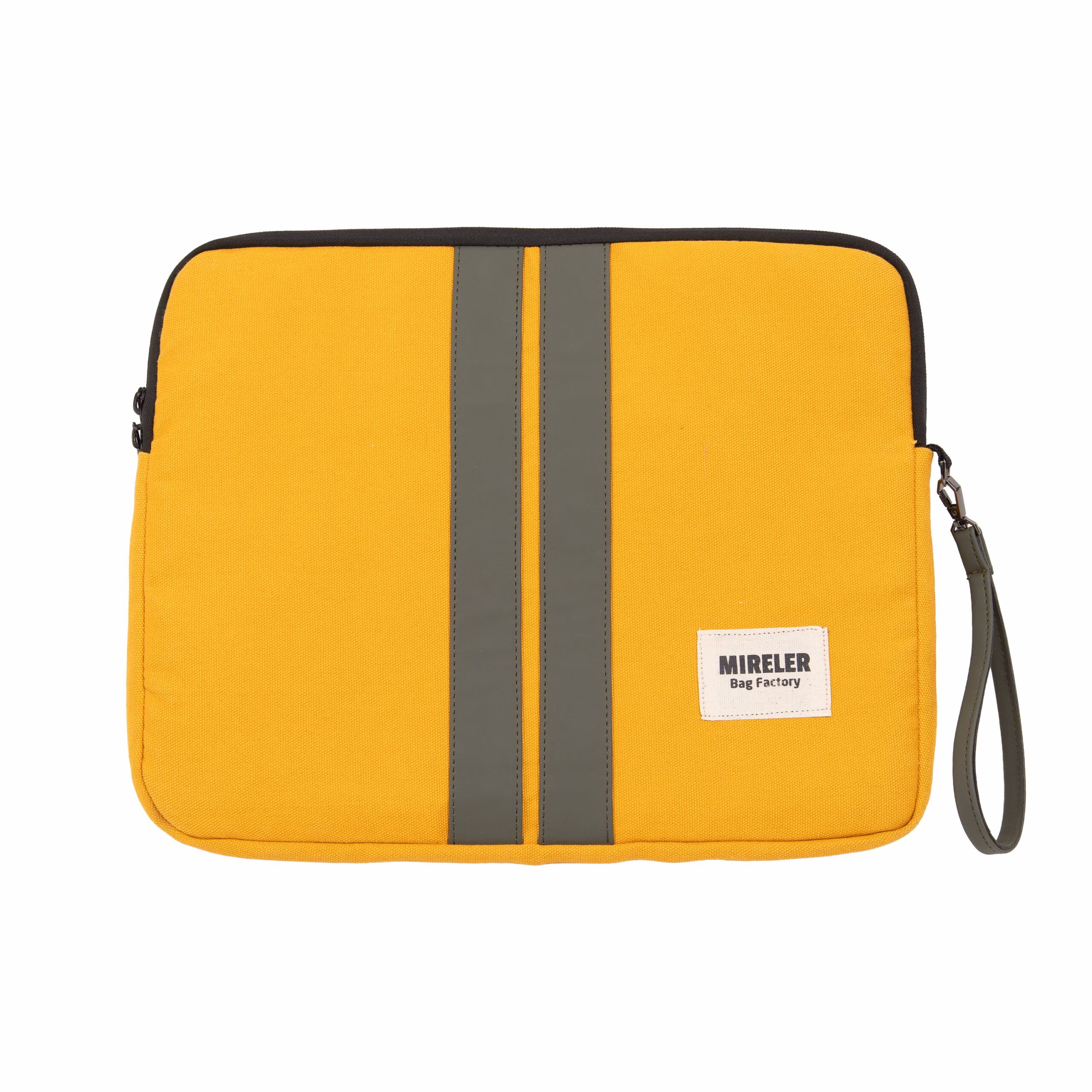 Laptop Çantası 07 - Laptop ve Seyahat